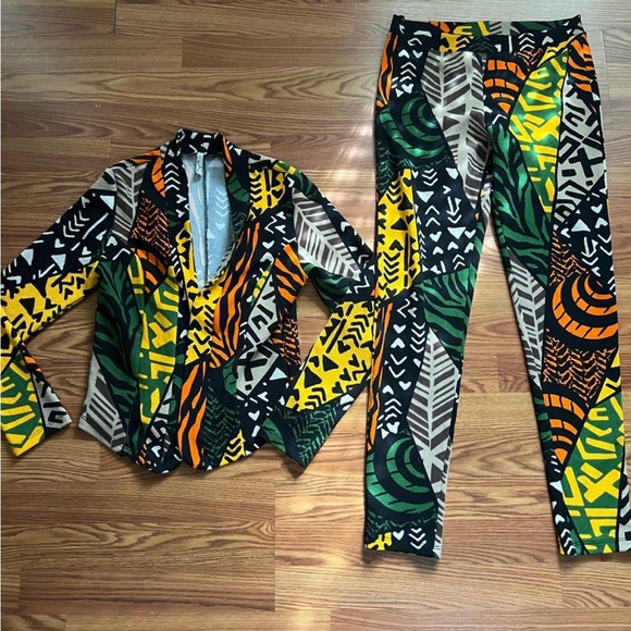 2piece set - Picture 1 of 6